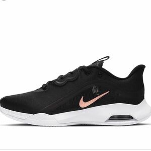 -Nike Women Shoes-Size 8-                       Brand New with Box